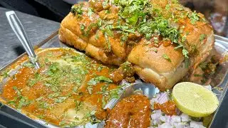 Ludhiana's Buttery Masala Pav Bhaji | Pav is so soft that it makes a pig go into your mouth