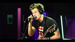 5 Seconds of Summer - BBC Radio 1 Live Lounge 4/9/14 - Part 2 (Performance)