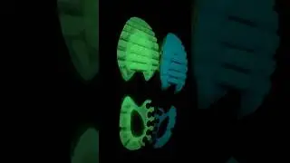 Светящиеся в темноте кроссовки Nike Air Max Plus Doernbecher Sergio