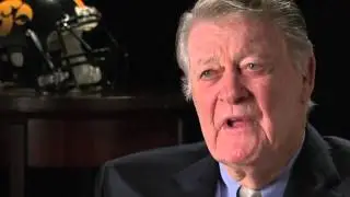 Former Iowa Hawkeye coach Hayden Fry shares why he created ANF
