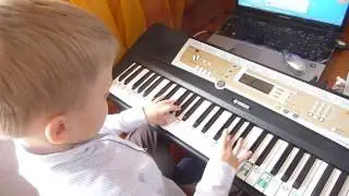 Soft Way to Mozart. Павел, 7 лет.Хроматическая гамма в расходящемся движении