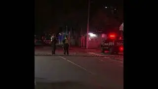 Смертельная стрельба из проезжающего автомобиля возле полицейского участка Мельбурна.