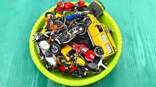 Various of Model Diecast Collection, MV Agusta, Ducati, KTM, Hummer, BMW, Yamaha 1/18 & 1/32 Scale
