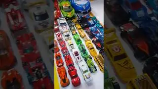 Put Tomica & Hot Wheels into the Same Colour Line Up!🔥🫥🔥