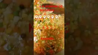 Когда на стол подают греческую рыбу, русские пельмени и еврейского карпа... настало время для каш...