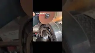 The Mechanic Repair a Broken Bearing || How Broken Giant Bearing Repair in short video