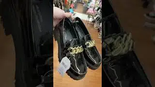 Loafers + Patent Leather = 👌🏻 #loafer #walmart #walmartcanada #affordablefashion #platform
