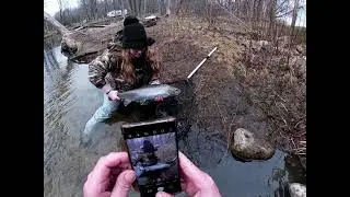 Steelhead Fishing Michigan Spring 2021 center-pinning (feat. Landfish Jigs) Link in desc.