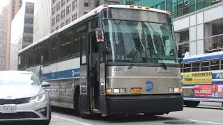 ᴴᴰ 2001 MCI D4500 #2204 on the QM5 at 42nd Street and 6th Avenue