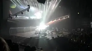 2CELLOS Thunderstruck, drums & more (Spaladium Arena - Live)