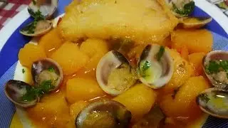 guiso de bacalao con patatas y almejas