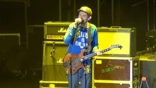 В.Цой 50 лет: Noize MC - Мы хотим танцевать (Олимпийский 30.09.12)