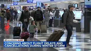 Nearly 400 flights canceled at Chicago airports Sunday with extensive delays