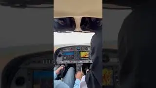 landing✈️#pilotcourse #aviation #viralvideo #pilot#ahmedabad