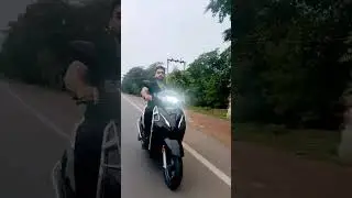 activa h smart black colour 👍  #activa #honda #black #scooty #trendingshorts