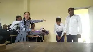ye jra mota hai our ye chhota, ye kala hai // bachho ko khel khel me pdhaya