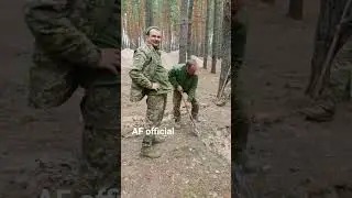 The Ukrainian military is digging trenches #shorts