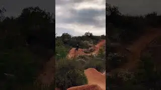 Awesome secret flow jumps in San Diego #mtb