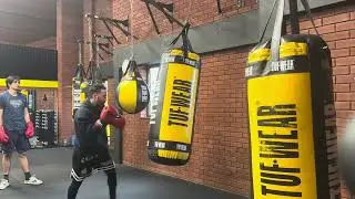 Learn how to use your jab and left power hook like a professional boxer 🥊