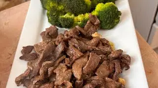 l&rsquo;entrecote sauce, steak and fries