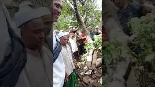 Prosesi Pemakaman H.MUFID FAQIH Bangil  (2-4-2025)