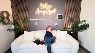 RealTea with Amanda. Season 1, Episode 1- The Pilot