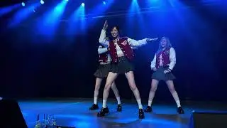 Weeekly After School fancam (4K 60fps) 20240917 Weeekly Grand American Tour Weekly University Dallas