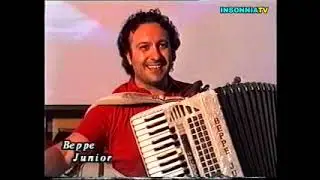 Spettacolo del Cantante Beppe Junior