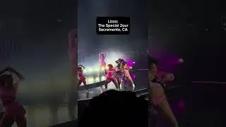 @Lizzo knows how to put on a SHOW 🤩