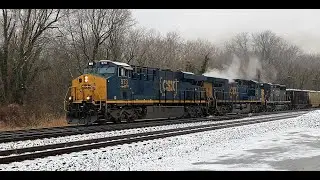 Coal Train Accelerating! #shorts #trains