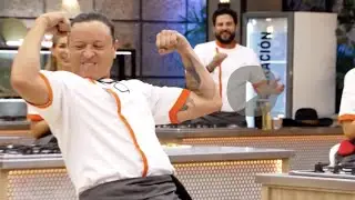 ¡Con perejil y Mayoketchup! Elvis Crespo y el plato inspirado en su madre