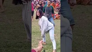 😮😮😮 cewe maniss keranjingan jaranan sampai terpental #ebeg #kudalumping #mendeman