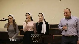 Если лилию Бог любит