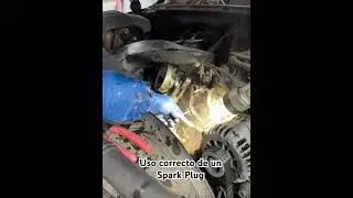 Spark plug tip #automobile #viral #mechanic #mecanicadescomplicada #taller