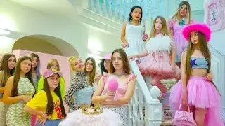 МИСС-АКАДЕМИИ КТО САМАЯ КРАСИВАЯ ДЕВОЧКА В АКАДЕМИИ БАННИ?