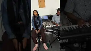 Yallunder in Studio while recording 