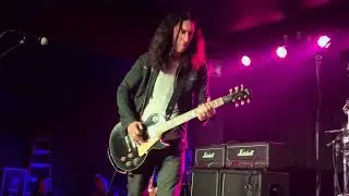 Chevy Metal covering &lsquo;Looks That Kill&rsquo; by M&ouml;tley Cr&uuml;e @ The Rave Bar in Milwaukee, WI USA - 11.30.24