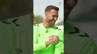 ADRI&Aacute;N SAN MIGUEL 🆚 BELLERIN in an English-speaking challenge! 🇬🇧😄 #shorts #realbetis
