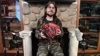BELLABUCCANEER - Red Pearl Bella Vista Buccaneer Concertina CG 20 Button $399
