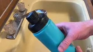 Amazon Basics Stainless Steel Water Bottle