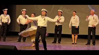 Ensemble of the Northern Fleet of Russia,Indian Song by Russian Tujhe Dekha to Ye jana Sanam