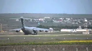 takeoff rwy08 LUKK Boeing - C-17A Globemaster III 08-8192, USA - Air Force