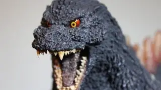 X-Plus Gigantic Series Burning Godzilla