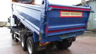 SCANIA P400 8X4 STEEL BODY TIPPER