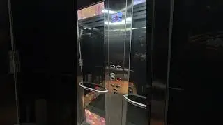 Raloe #lift #elevator (inst. Nova) at Deichmann Ipswich