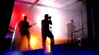 SHE WAS NOTHING - Can't Stop These Things (LIVE FOOTAGE)