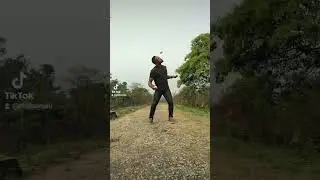 Juggling back neck cascade with side Head stall.