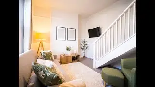 Gloucester Apartments -  Short Stay Airbnb plus FREE Parking and Wifi