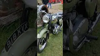 A VINTAGE BSA MOTORCYCLE PICTURED AT FIR PARK WINGS AND WHEELS SHOW IN 2025.