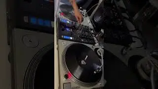 #dj #scratchdj #djskills #skratch #vinyl #turntable #music #turntabledj #technics1200  #turntablism
